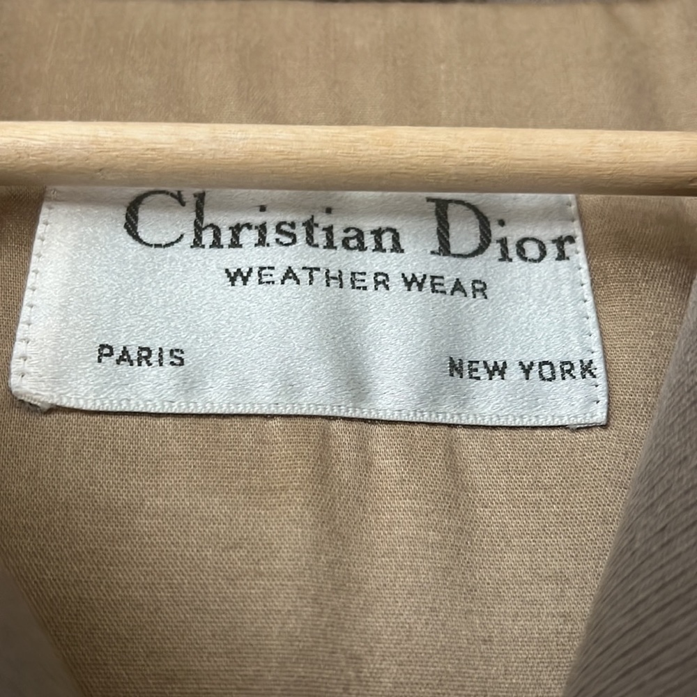 Tan wool Christian Dior trench coat - Picture 3 of 8